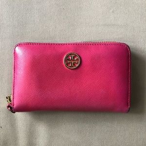 Tory Burch Wallet 💞